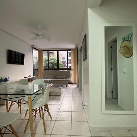 Apartamento no Guarujá a 400 mts da praia Exterior foto